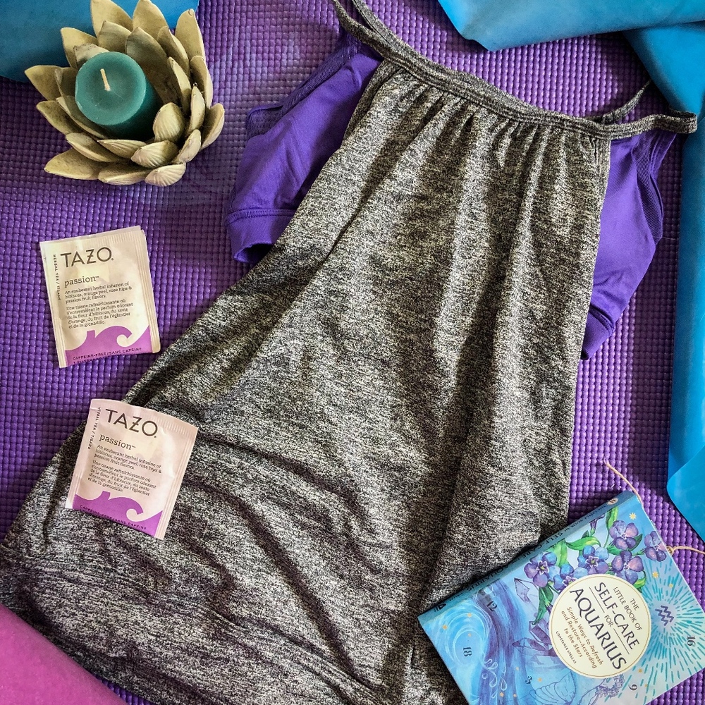 Forever 21 sports top